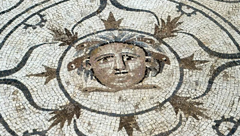 Mosaico con cara